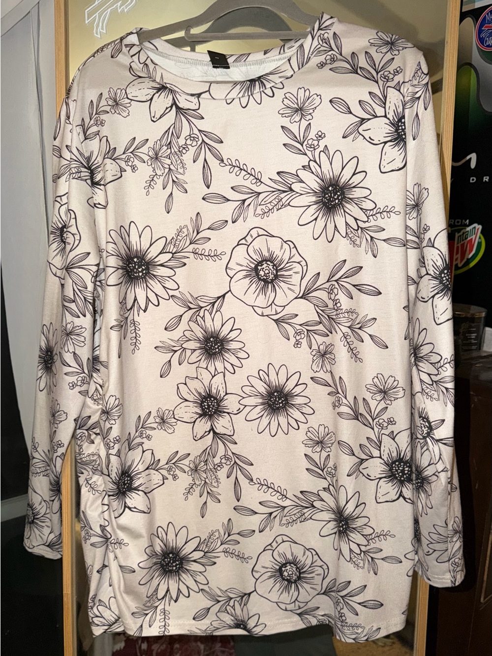 SHEIN Cream Top with Black Floral Sketch Print